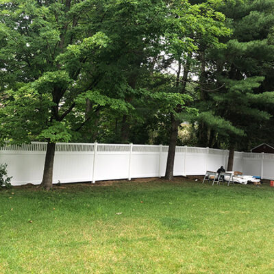 vinyl fence by West Stamford Fence